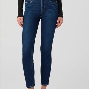Paige Verdugo Ankle Jeans